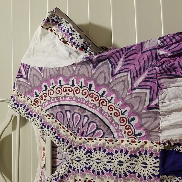 Patterned Tunic - Picture 3 of 9